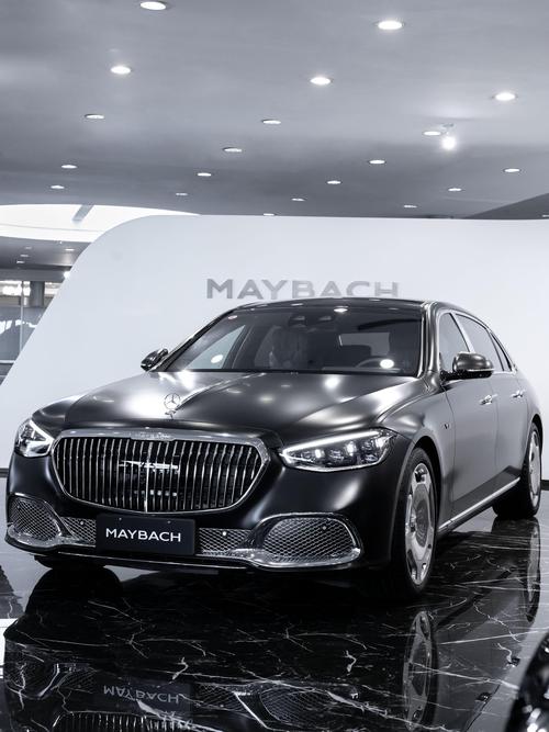 深圳332岚图汽车的售后服务让用户无忧出行，迈巴赫未来的豪华车趋势